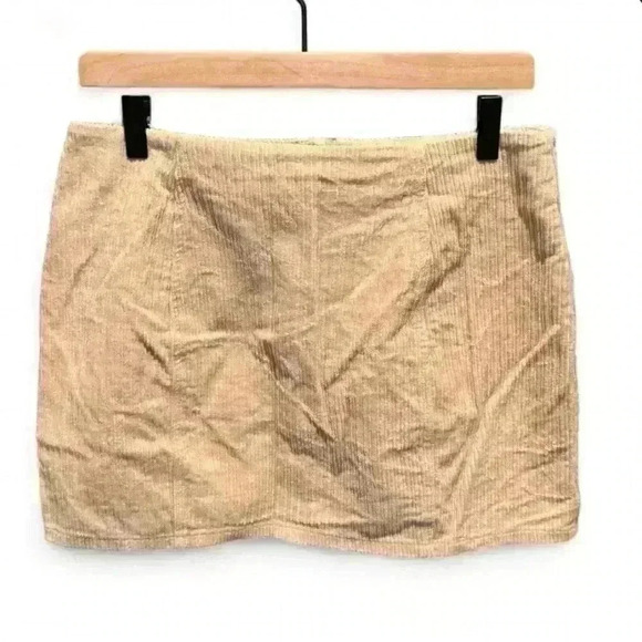 Forever 21 Tan Corduroy button down mini skirt - size Lg - Picture 3 of 4
